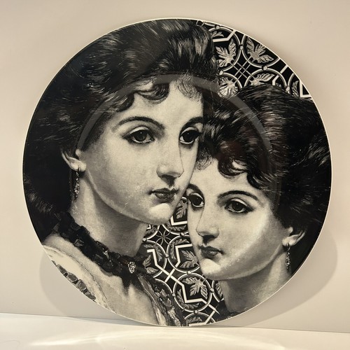 Mikasa memoir round plate - plate, 12